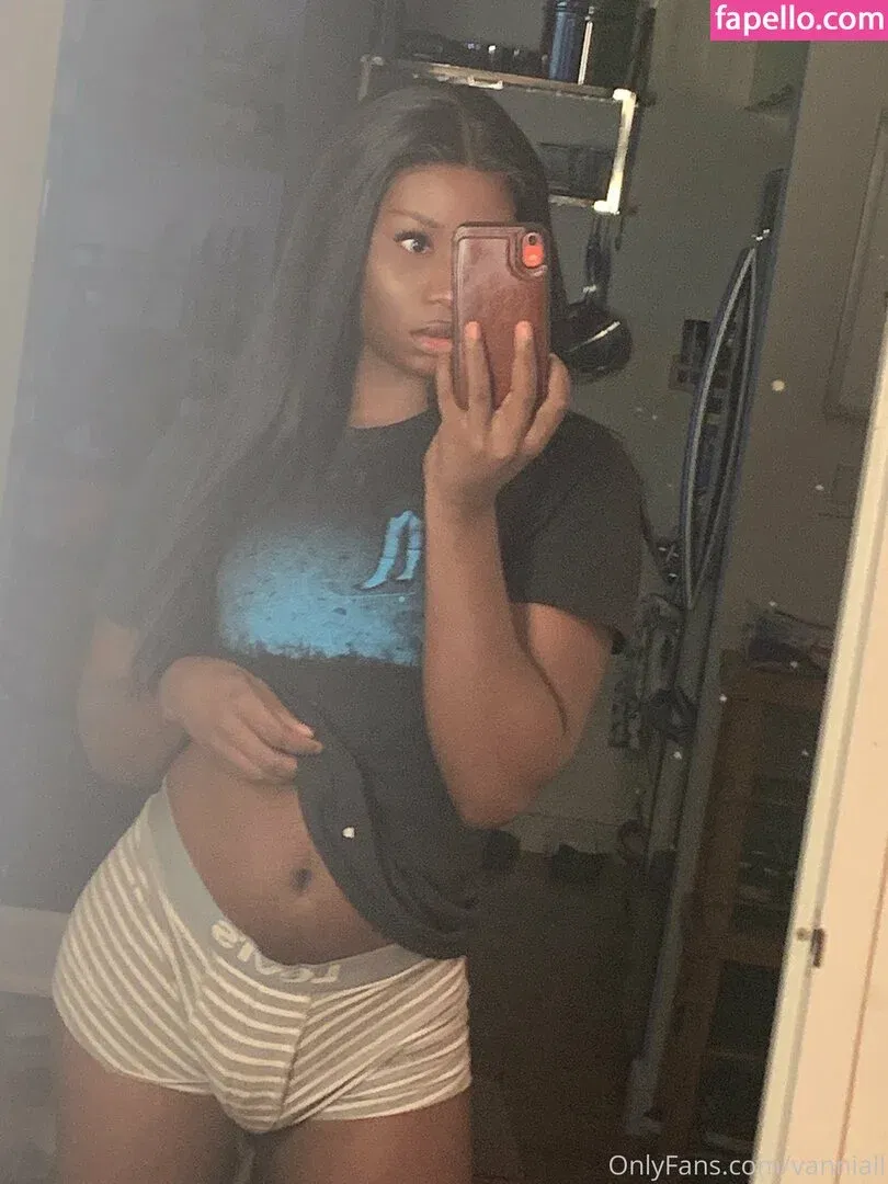 Vanniall / vannialll Onlyfans Photo Gallery 
