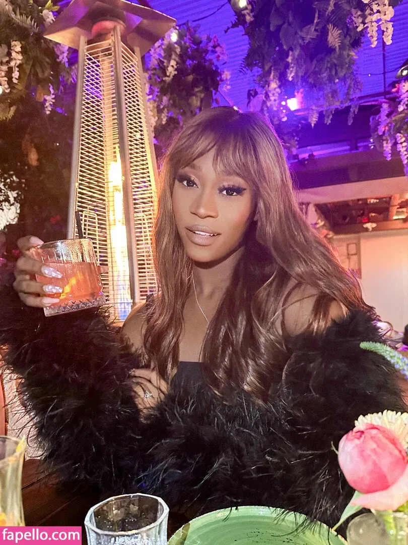 Vanniall / vannialll Onlyfans Photo Gallery 