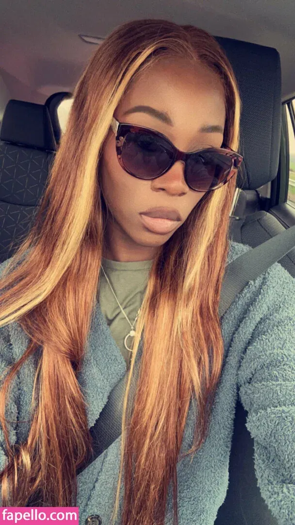 Vanniall / vannialll Onlyfans Photo Gallery 