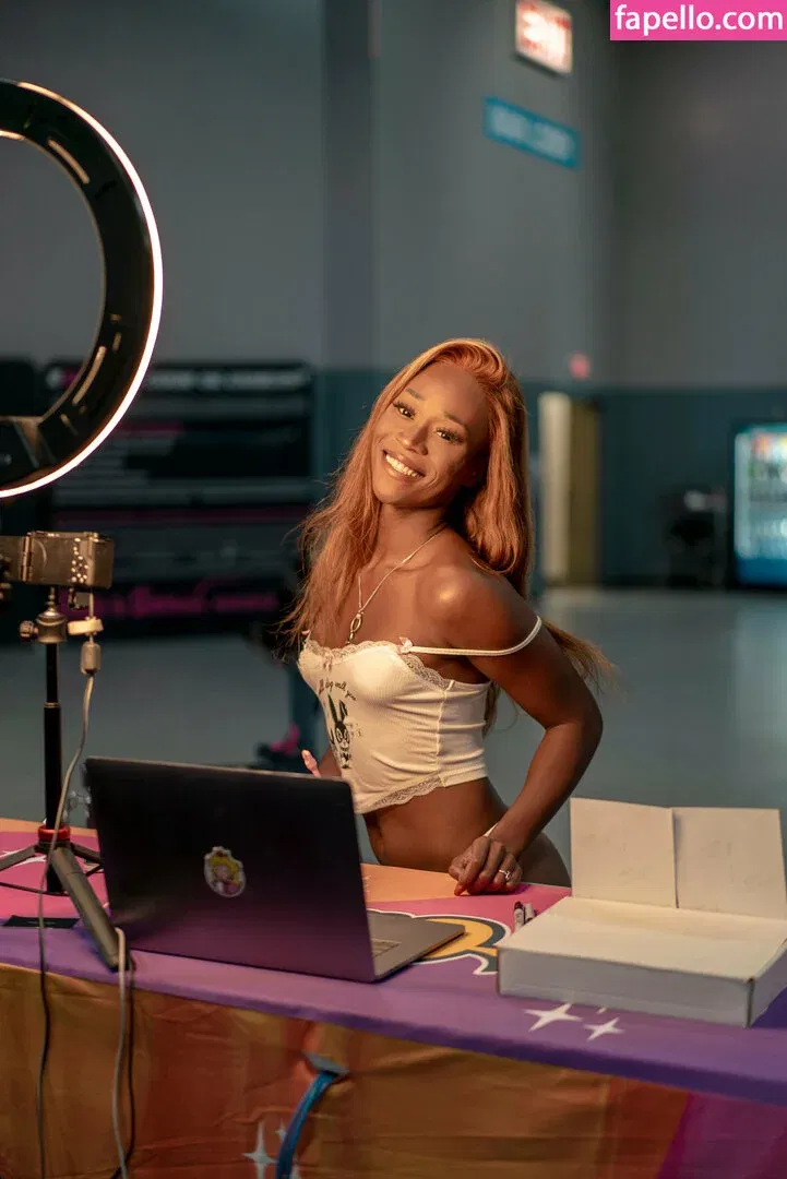 Vanniall / vannialll Onlyfans Photo Gallery 