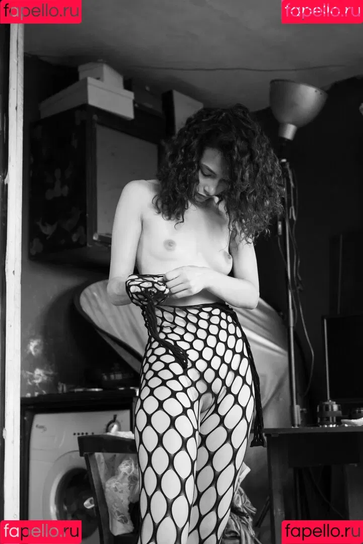 Lily Hayjes / Nikol Beylik / Wandaweb / nikolxxnikol / pronixyy Onlyfans Photo Gallery 