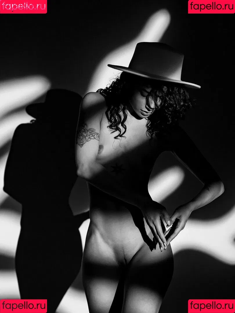 Lily Hayjes / Nikol Beylik / Wandaweb / nikolxxnikol / pronixyy Onlyfans Photo Gallery 