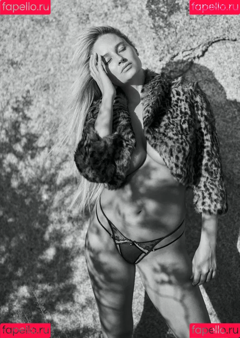 Genevieve Morton / genevievemorton Onlyfans Photo Gallery 