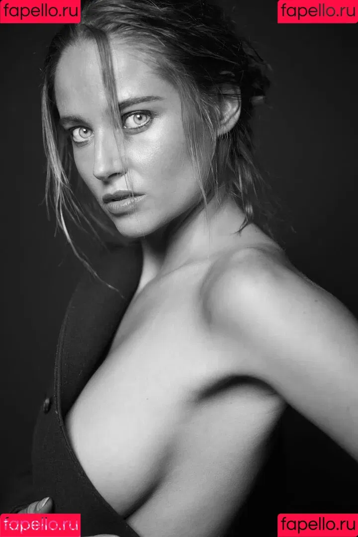 Genevieve Morton / genevievemorton Onlyfans Photo Gallery 