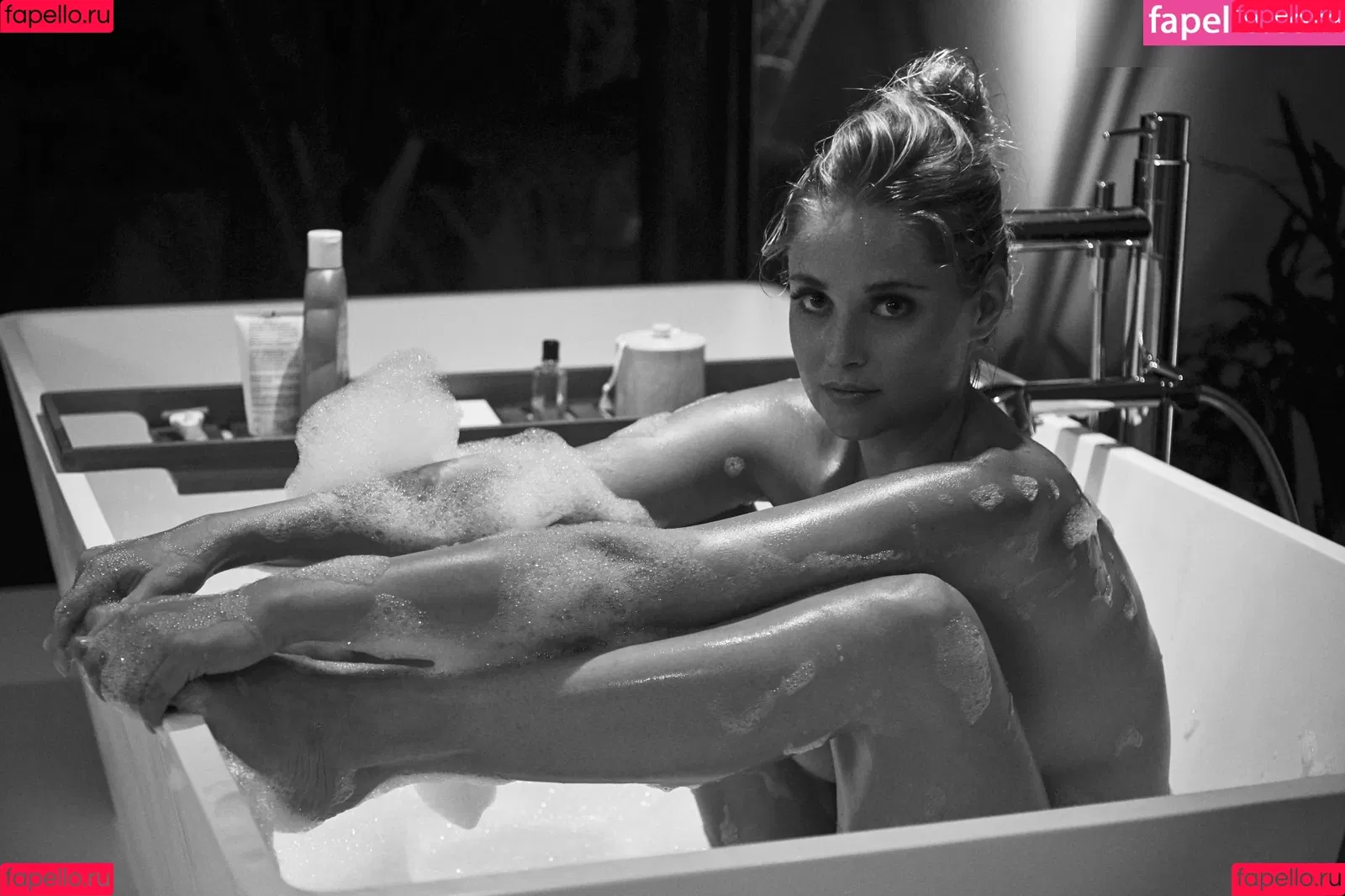 Genevieve Morton / genevievemorton Onlyfans Photo Gallery 