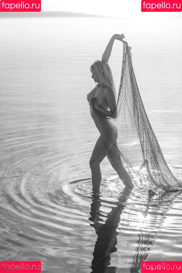 Genevieve Morton / genevievemorton Onlyfans Photo Gallery 