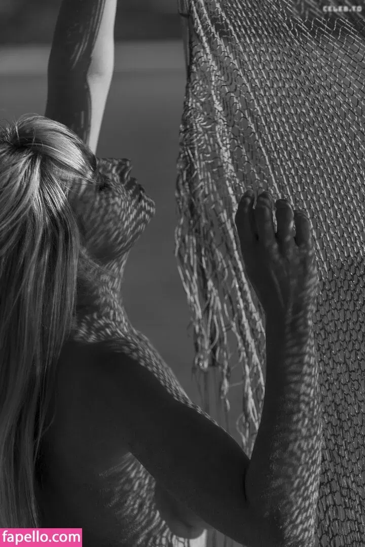 Genevieve Morton / genevievemorton Onlyfans Photo Gallery 