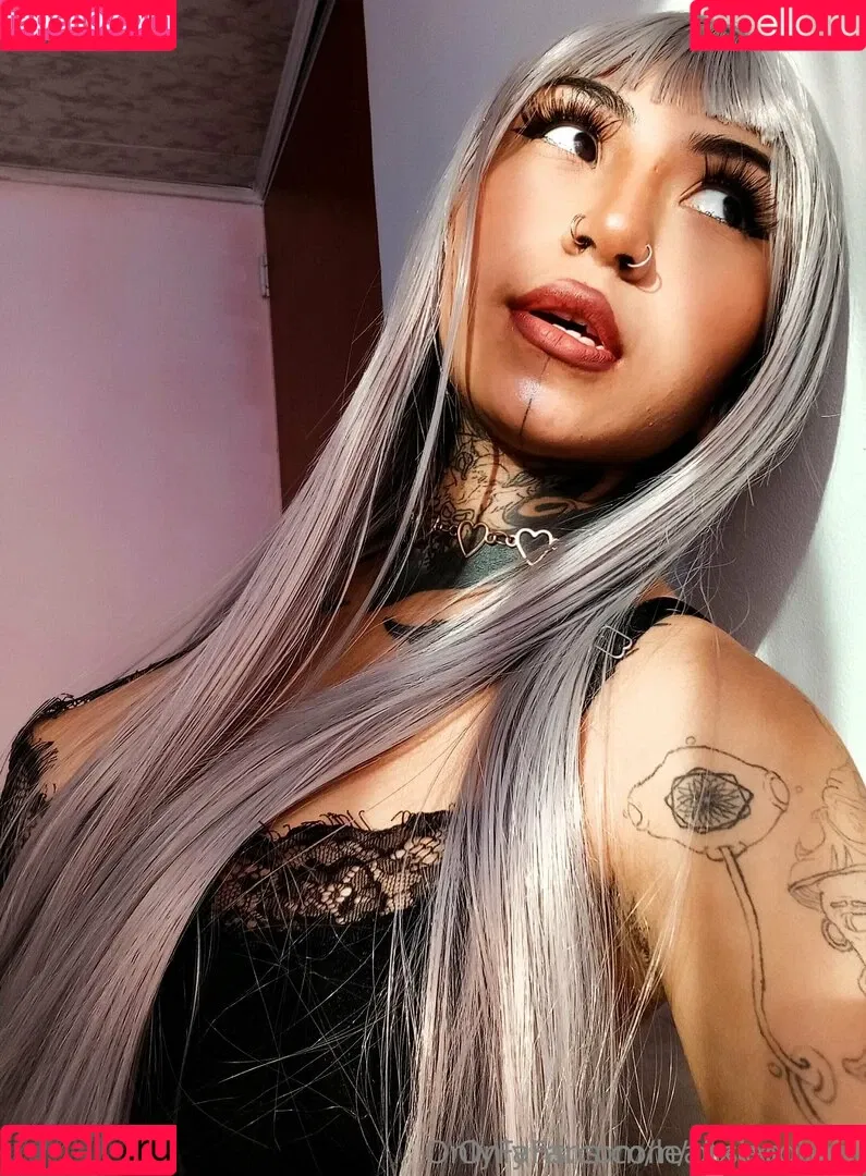 leah_bxrbie / leahsboobies Onlyfans Photo Gallery 