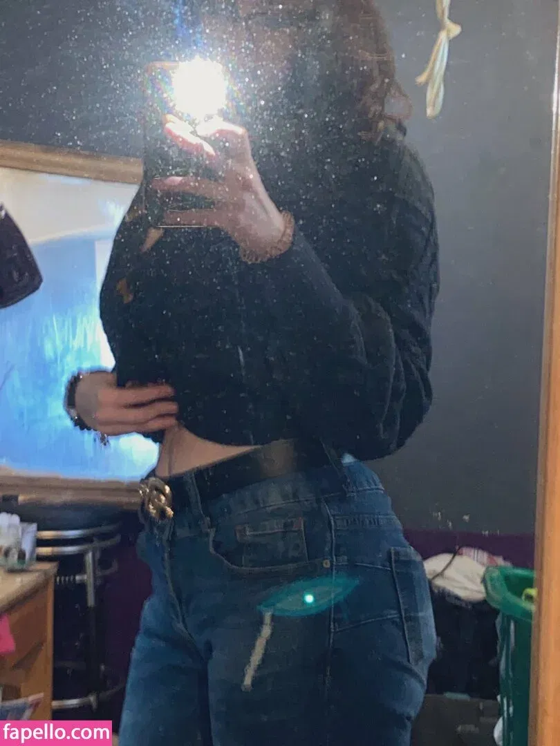 brattystoner19 / itiskodi Onlyfans Photo Gallery 