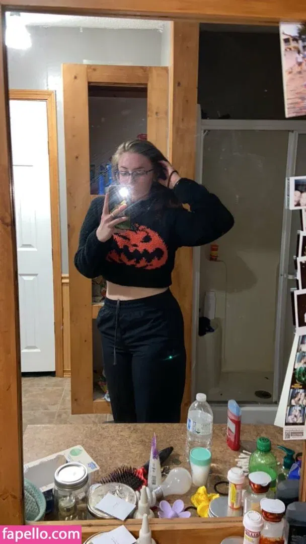 brattystoner19 / itiskodi Onlyfans Photo Gallery 