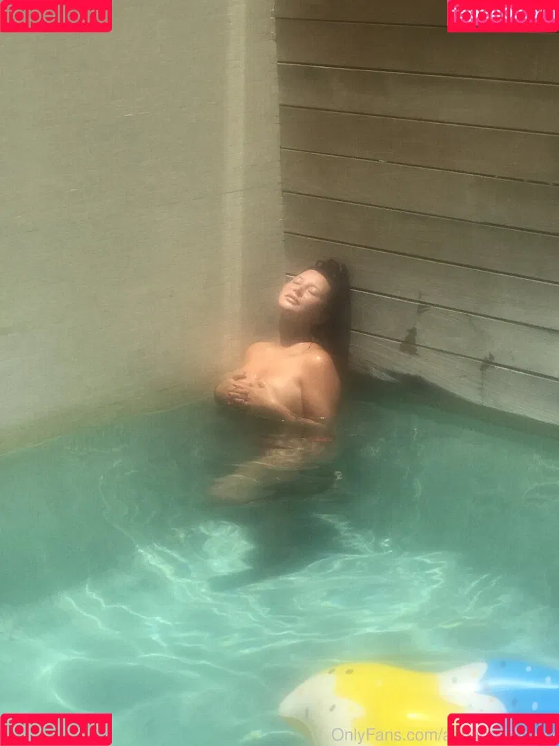 Anna Polina / annapolina_ / annapolinaxxxx Onlyfans Photo Gallery 