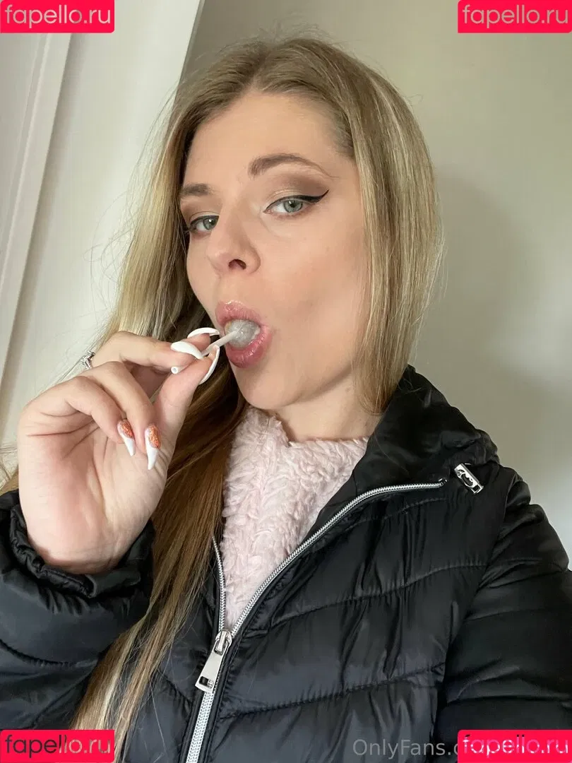 RheiaaPrime / Rheiaeilish / _rheiaa / rheiaa Onlyfans Photo Gallery 