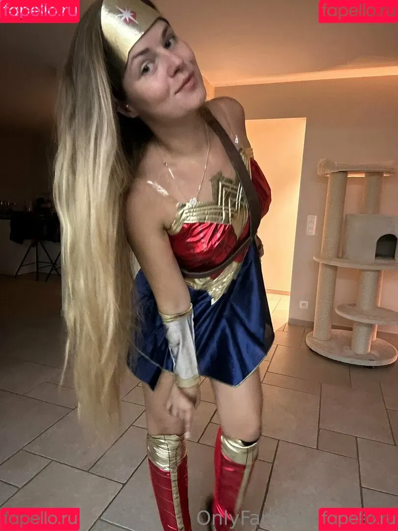 RheiaaPrime / Rheiaeilish / _rheiaa / rheiaa Onlyfans Photo Gallery 