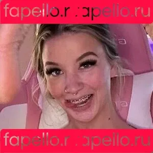 Gii Mariee / gii_xoxo69 / https: / just_gii_ Onlyfans Photo Gallery 