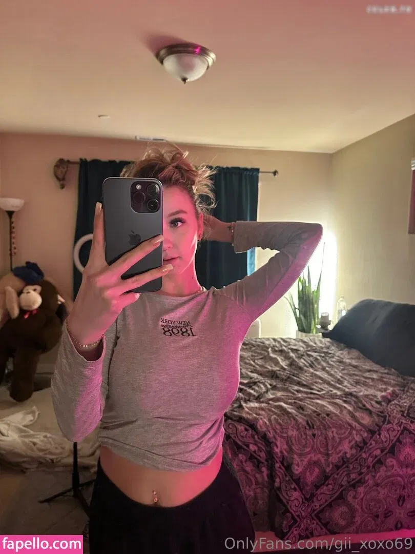 Gii Mariee / gii_xoxo69 / https: / just_gii_ Onlyfans Photo Gallery 