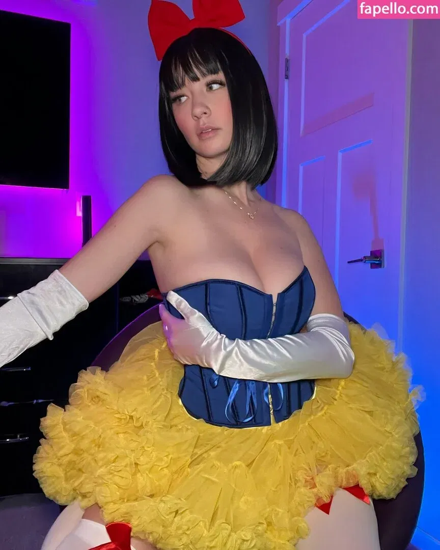 Gii Mariee / gii_xoxo69 / https: / just_gii_ Onlyfans Photo Gallery 