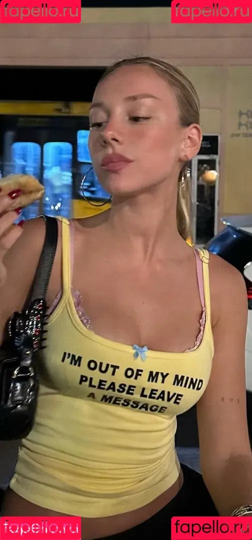 Ester Expósito / ester_exposito / esterexpositto Onlyfans Photo Gallery 