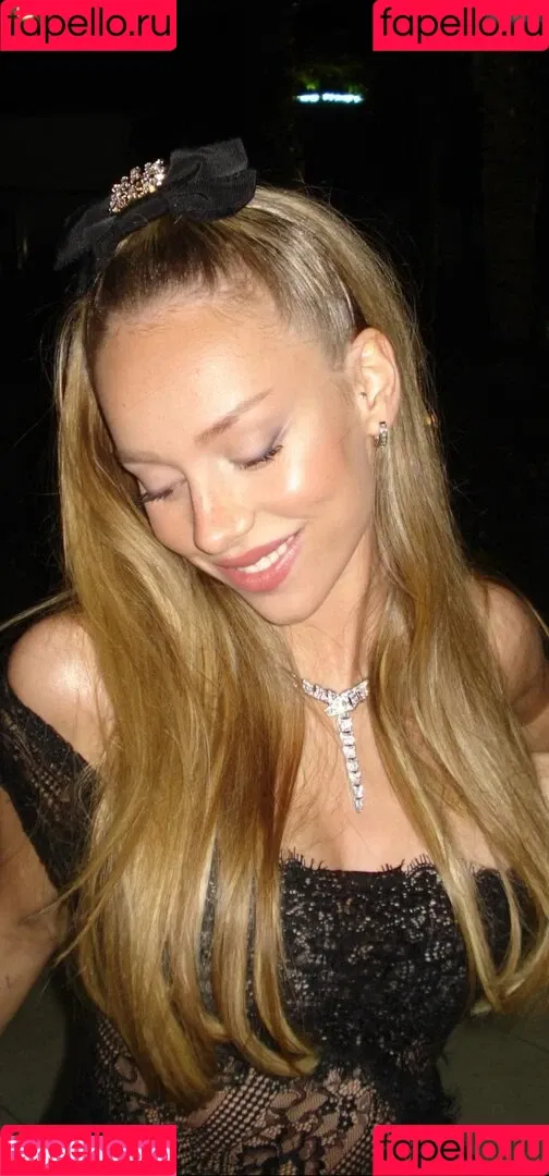 Ester Expósito / ester_exposito / esterexpositto Onlyfans Photo Gallery 