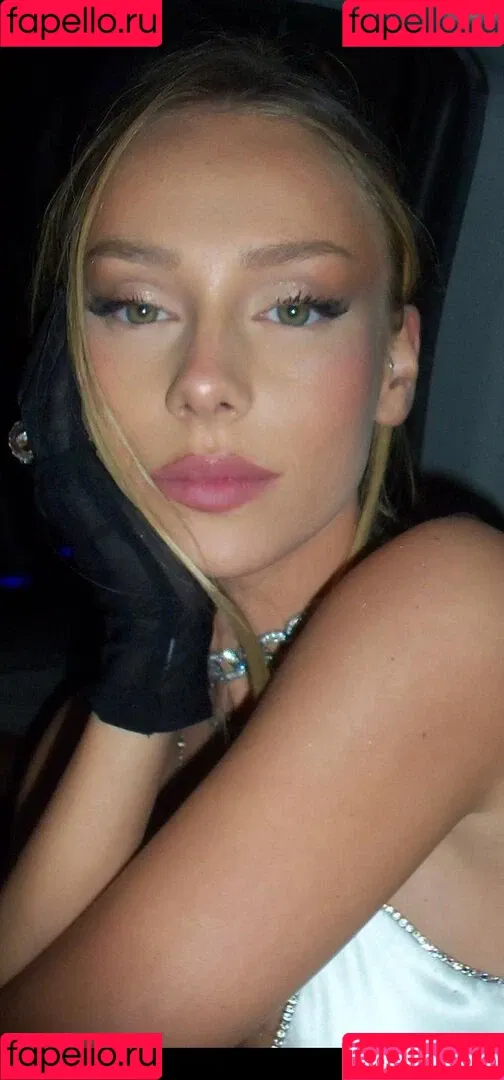 Ester Expósito / ester_exposito / esterexpositto Onlyfans Photo Gallery 