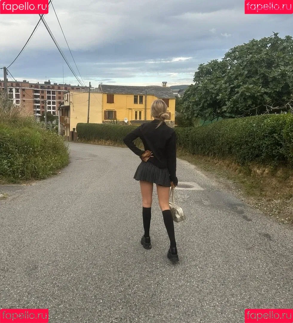 Ester Expósito / ester_exposito / esterexpositto Onlyfans Photo Gallery 