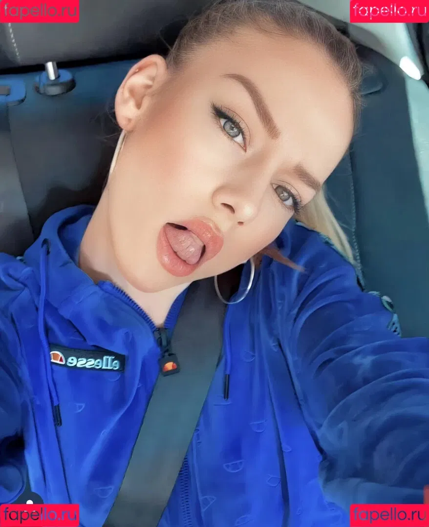 Ester Expósito / ester_exposito / esterexpositto Onlyfans Photo Gallery 