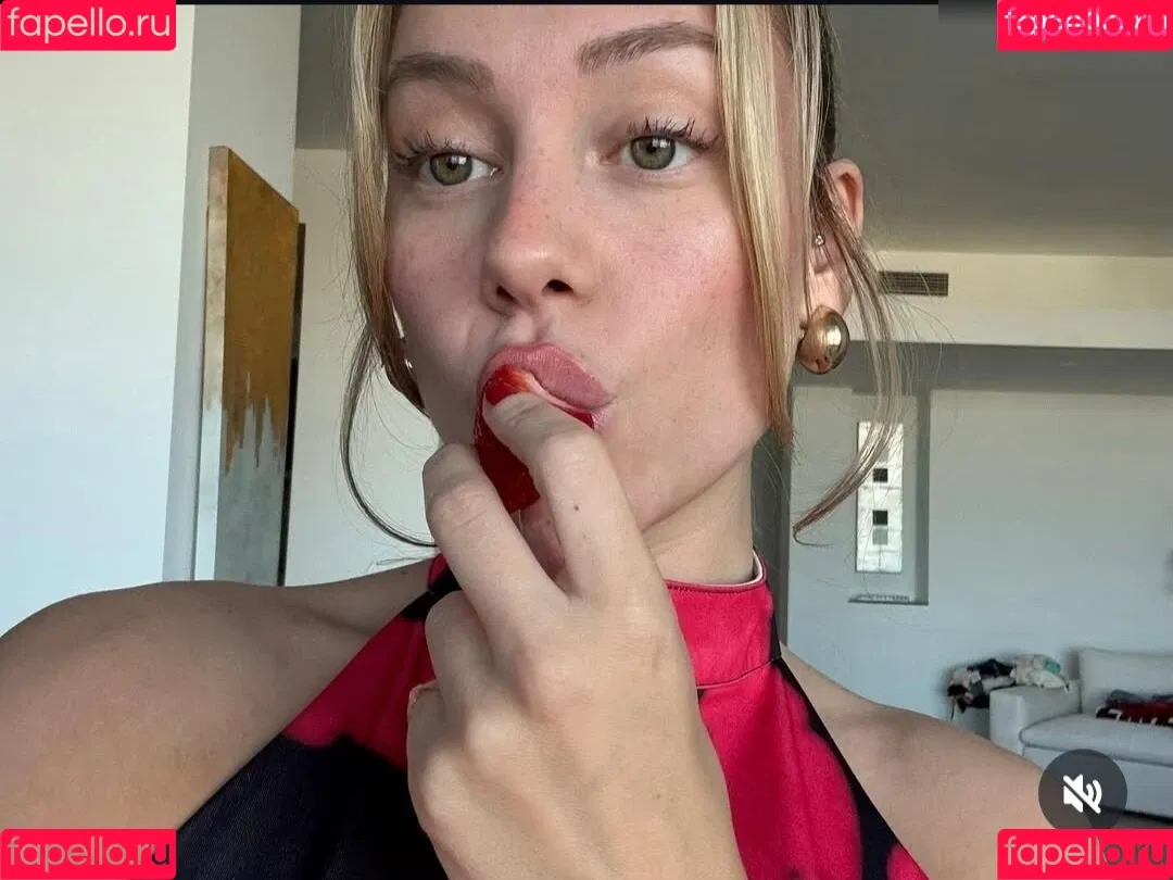 Ester Expósito / ester_exposito / esterexpositto Onlyfans Photo Gallery 