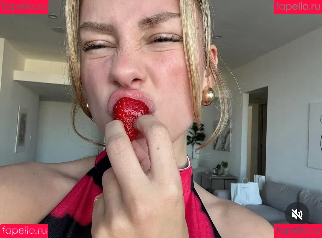 Ester Expósito / ester_exposito / esterexpositto Onlyfans Photo Gallery 