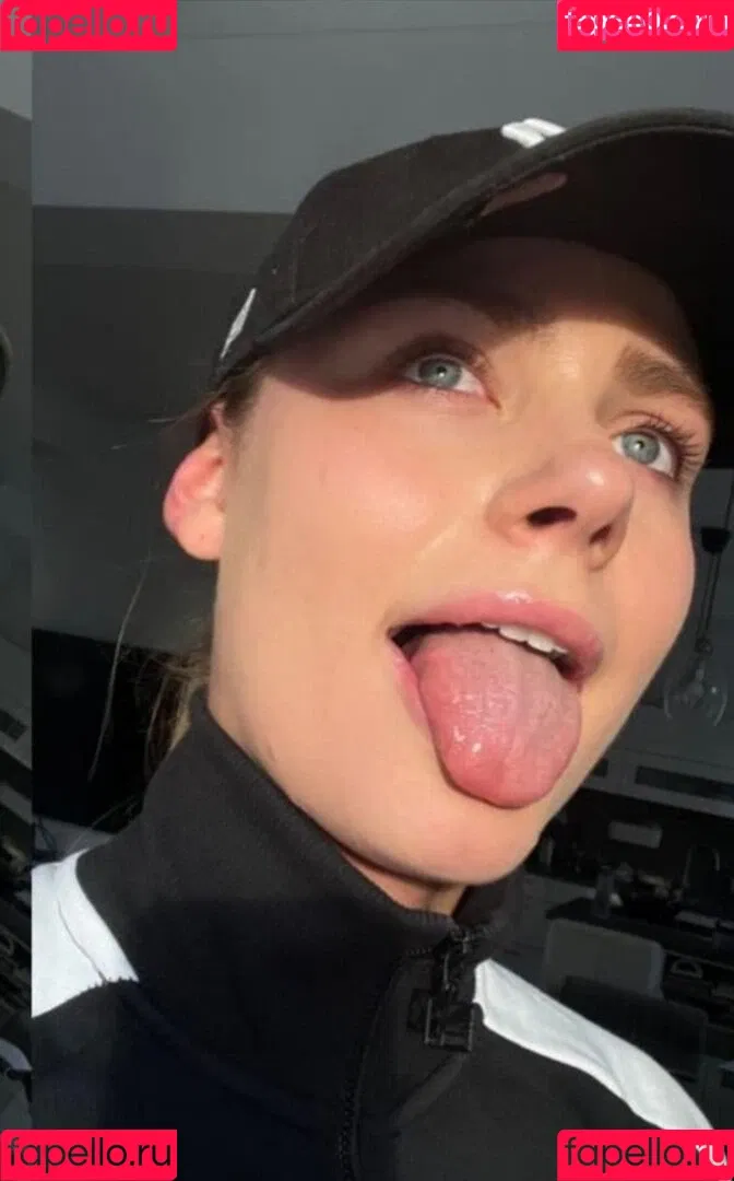 Emilia / Emilia Bte / emiliaofficial Onlyfans Photo Gallery 