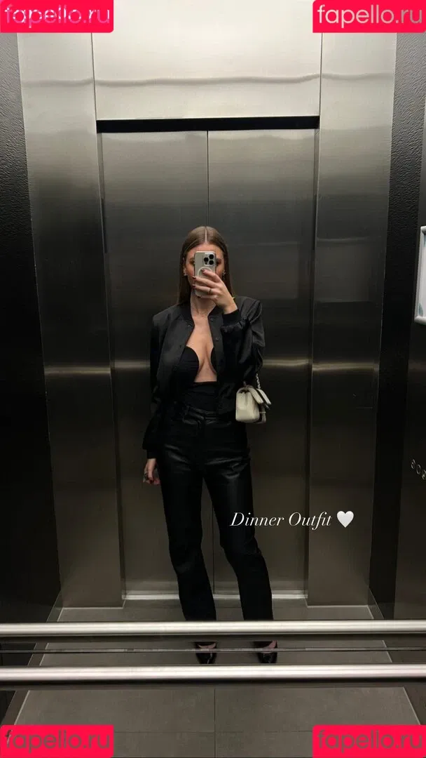 Emilia / Emilia Bte / emiliaofficial Onlyfans Photo Gallery 
