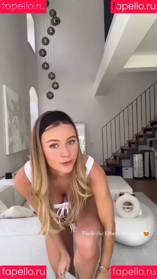 Emilia / Emilia Bte / emiliaofficial Onlyfans Photo Gallery 