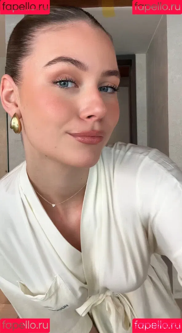 Emilia / Emilia Bte / emiliaofficial Onlyfans Photo Gallery 