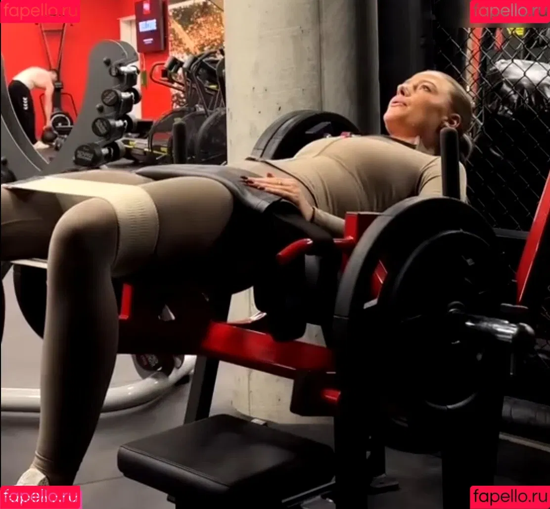 Emilia / Emilia Bte / emiliaofficial Onlyfans Photo Gallery 
