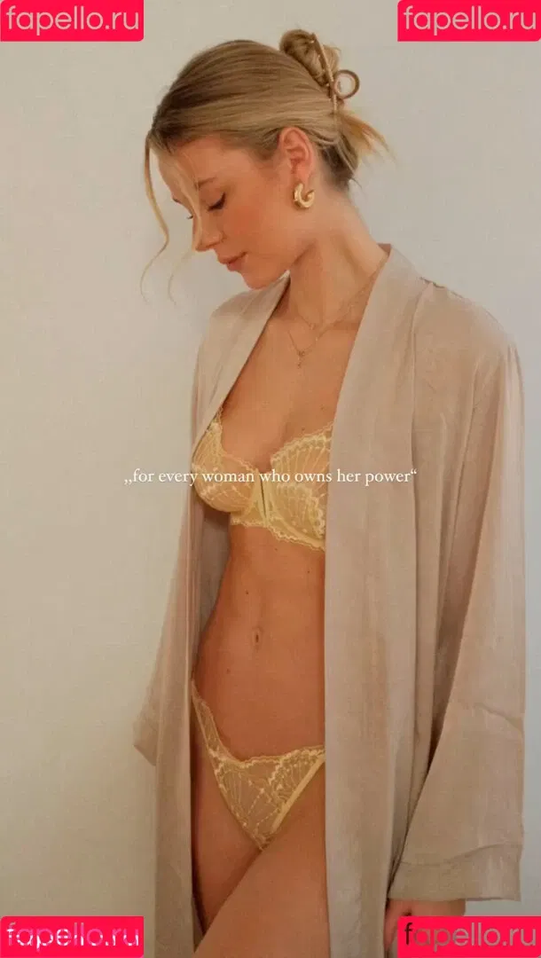 Emilia / Emilia Bte / emiliaofficial Onlyfans Photo Gallery 