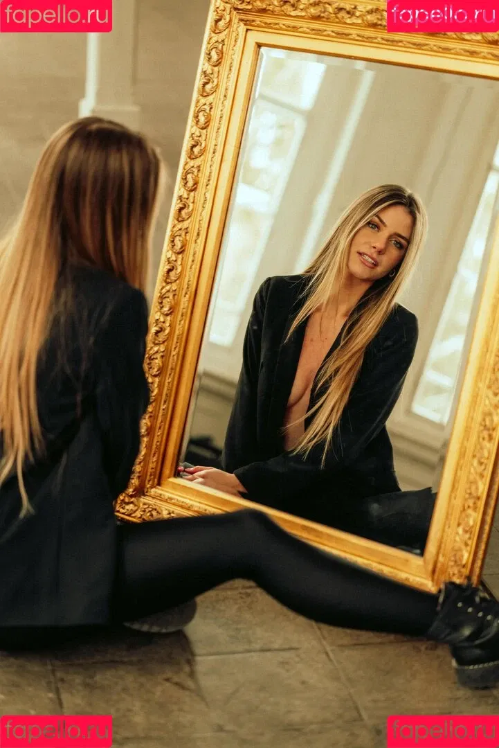 Emilia / Emilia Bte / emiliaofficial Onlyfans Photo Gallery 