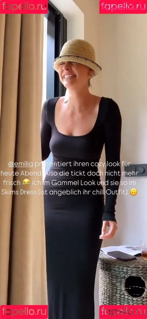 Emilia / Emilia Bte / emiliaofficial Onlyfans Photo Gallery 