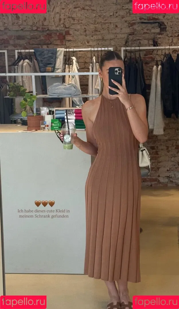 Emilia / Emilia Bte / emiliaofficial Onlyfans Photo Gallery 
