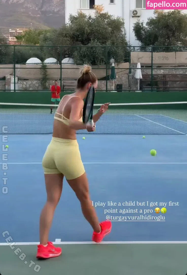 Emilia / Emilia Bte / emiliaofficial Onlyfans Photo Gallery 