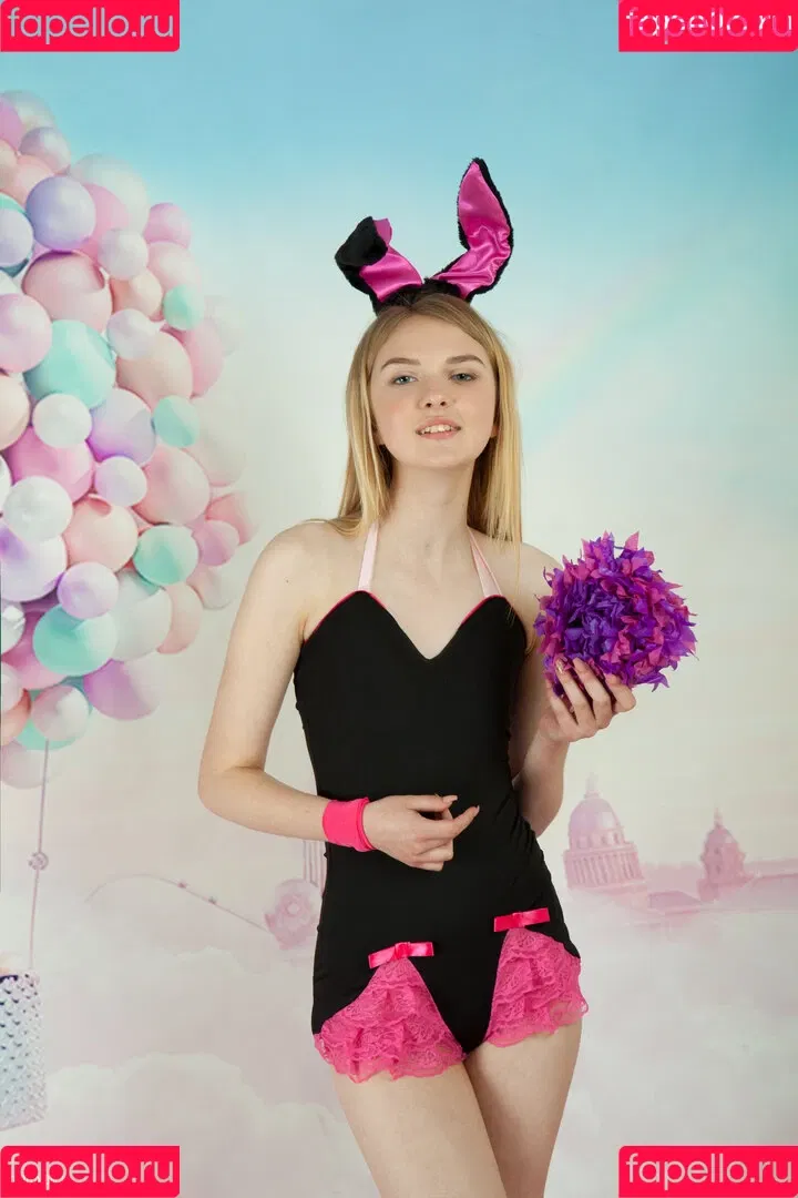 AmourAngels / amourangels_official / jia_lissa Onlyfans Photo Gallery 