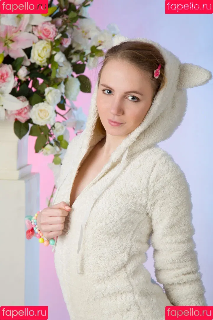 AmourAngels / amourangels_official / jia_lissa Onlyfans Photo Gallery 