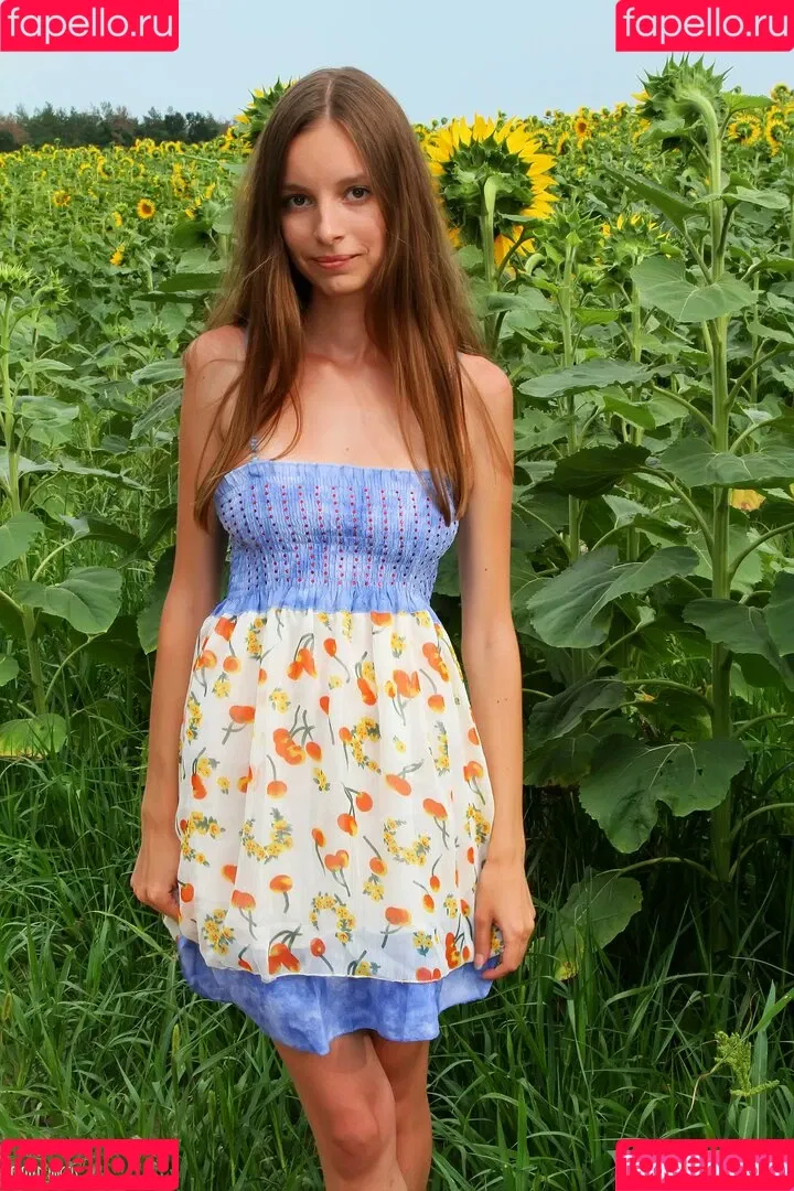 AmourAngels / amourangels_official / jia_lissa Onlyfans Photo Gallery 