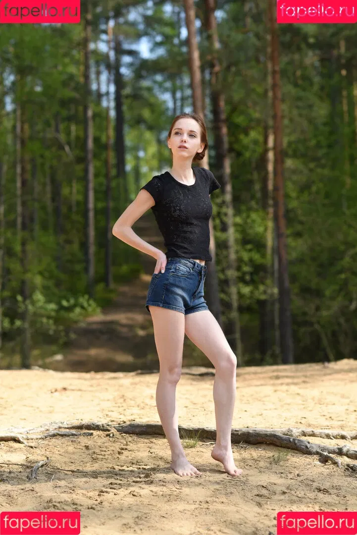 AmourAngels / amourangels_official / jia_lissa Onlyfans Photo Gallery 