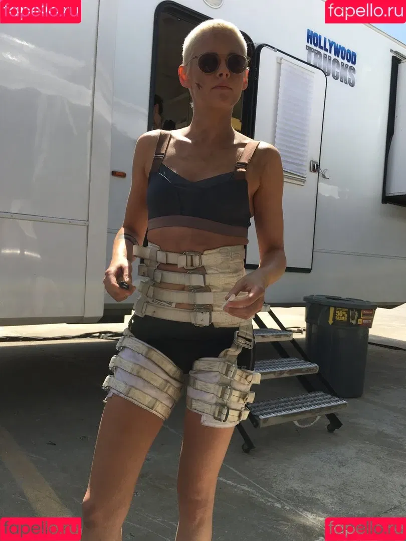 Kristen Stewart / kristenstewart / kristenstewartx Onlyfans Photo Gallery 