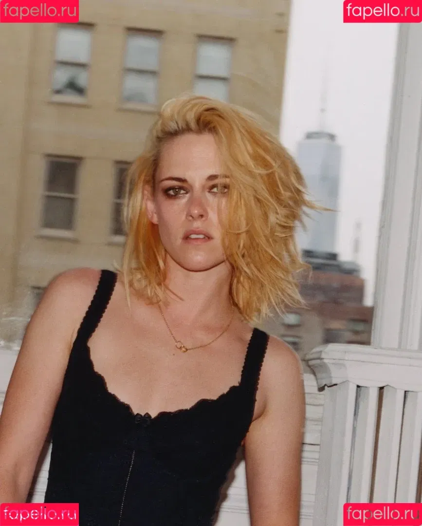 Kristen Stewart / kristenstewart / kristenstewartx Onlyfans Photo Gallery 
