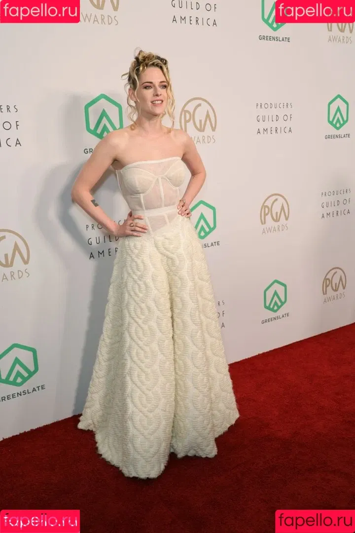 Kristen Stewart / kristenstewart / kristenstewartx Onlyfans Photo Gallery 