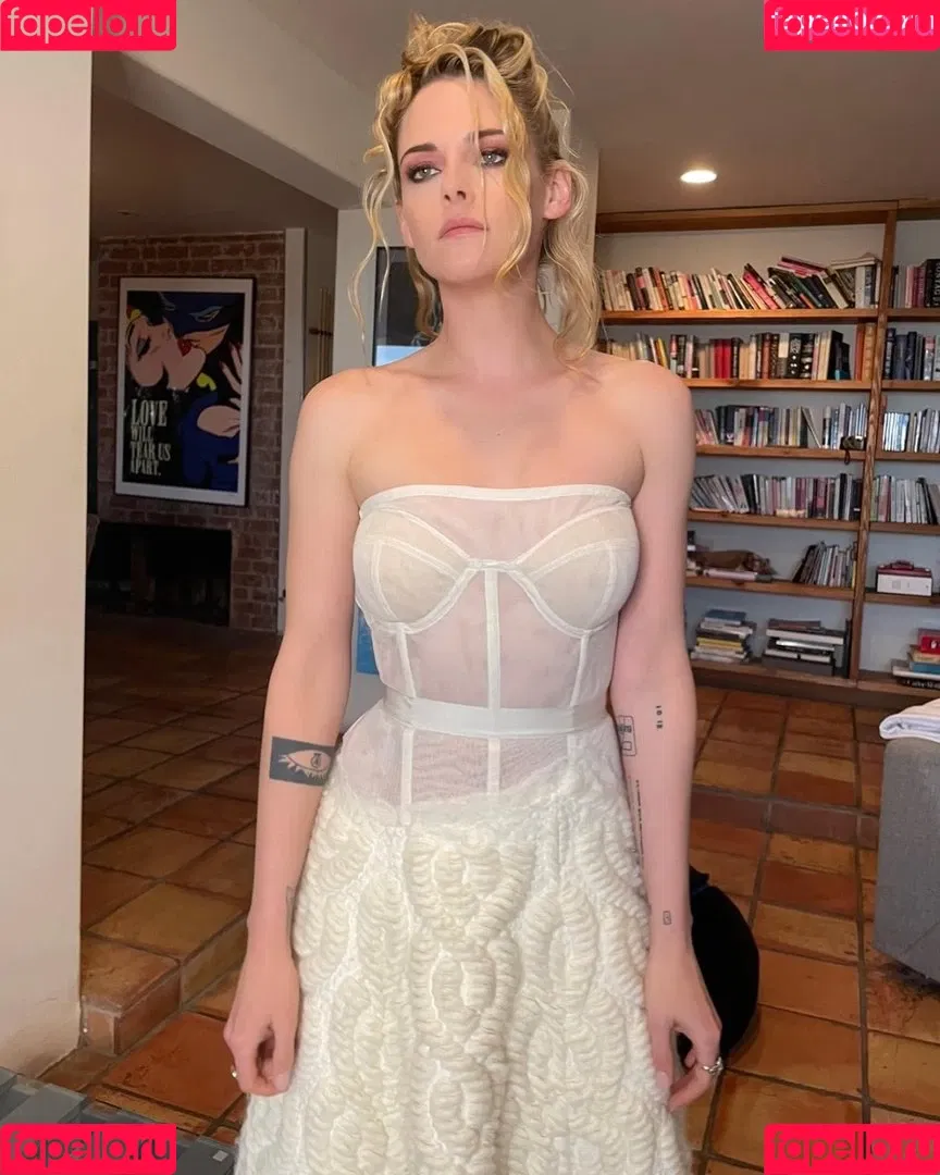 Kristen Stewart / kristenstewart / kristenstewartx Onlyfans Photo Gallery 