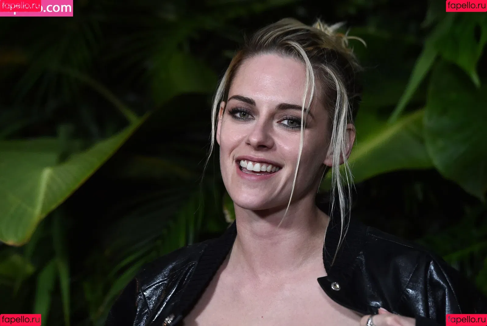 Kristen Stewart / kristenstewart / kristenstewartx Onlyfans Photo Gallery 