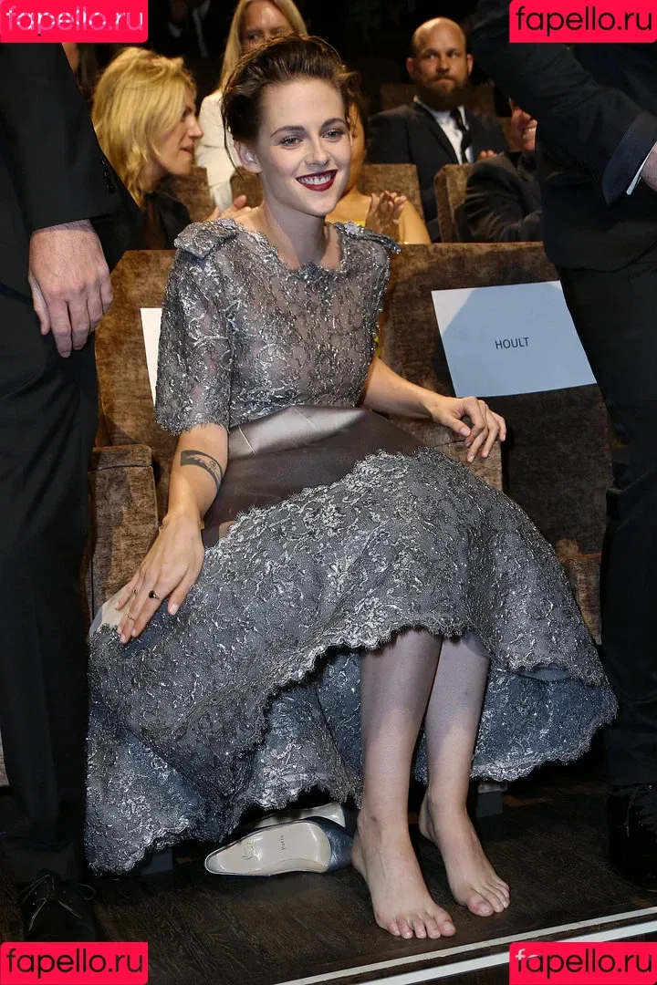 Kristen Stewart / kristenstewart / kristenstewartx Onlyfans Photo Gallery 