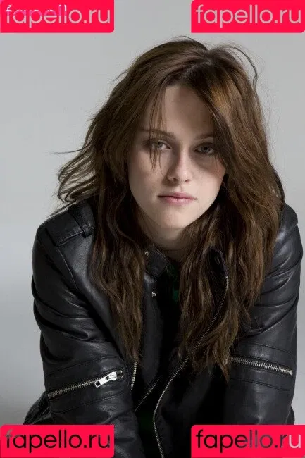 Kristen Stewart / kristenstewart / kristenstewartx Onlyfans Photo Gallery 