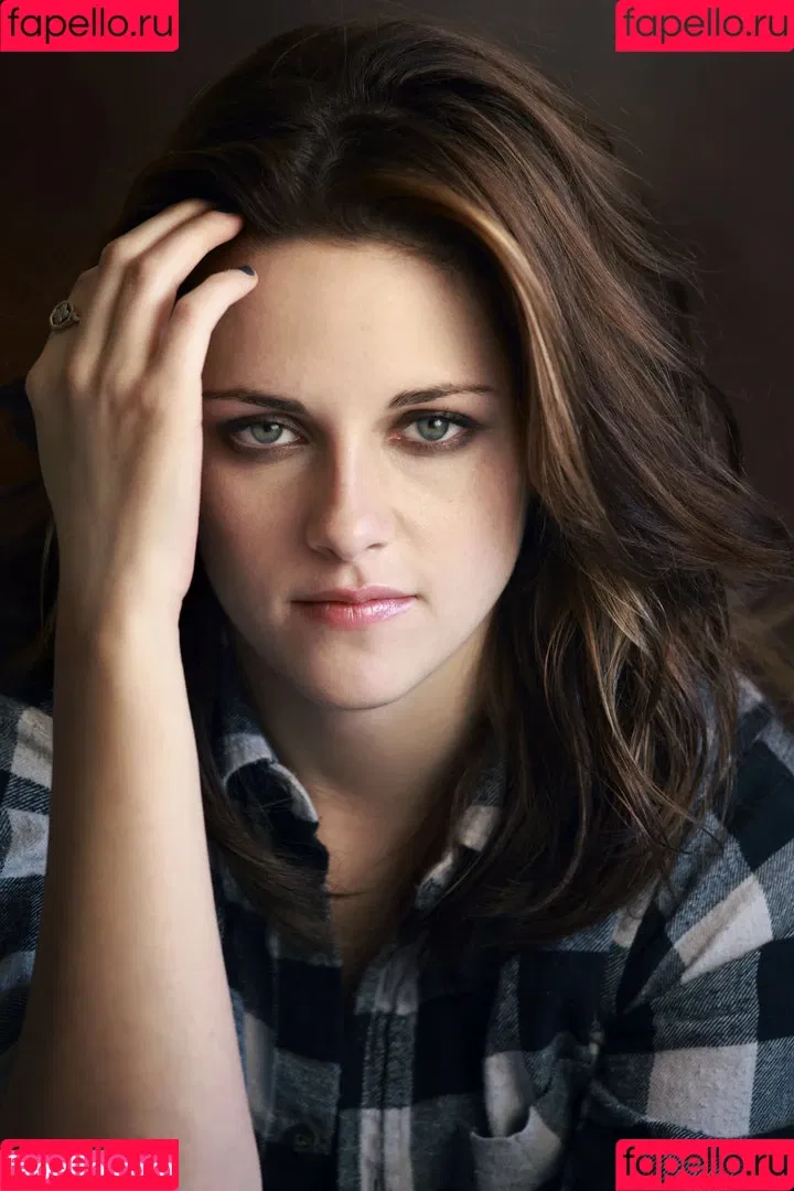 Kristen Stewart / kristenstewart / kristenstewartx Onlyfans Photo Gallery 