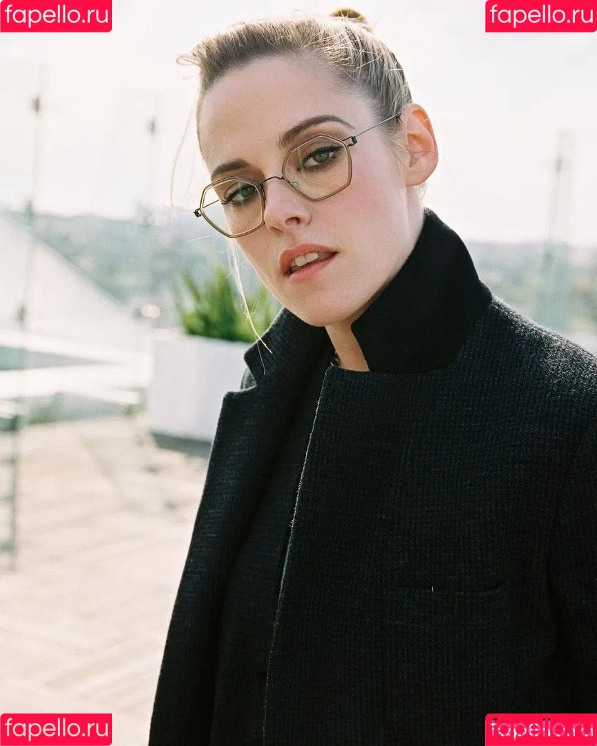 Kristen Stewart / kristenstewart / kristenstewartx Onlyfans Photo Gallery 